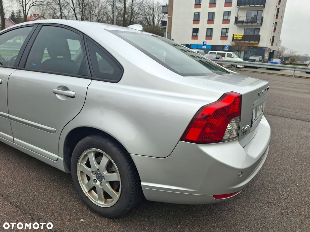 Volvo S40 2.0D Momentum - 8
