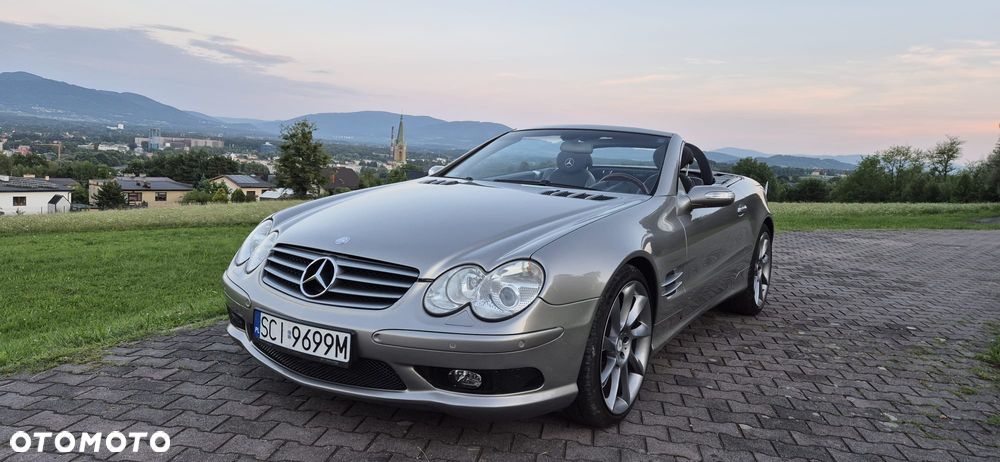 Mercedes-Benz SL - 1