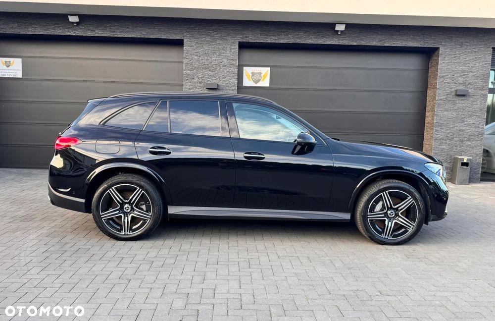 Mercedes-Benz GLC 300 de 4-Matic AMG Line - 8