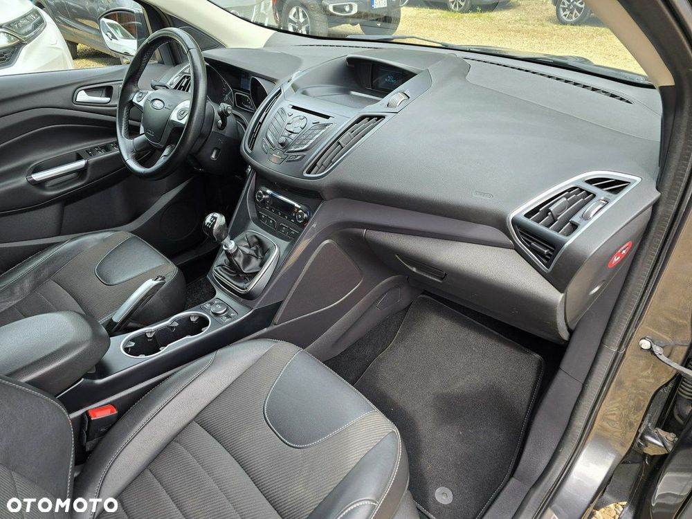 Ford Kuga 2.0 TDCi 4WD Titanium - 10