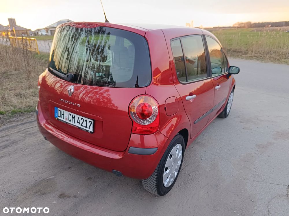 Renault Modus 1.6 16V ESP Dynamique - 11
