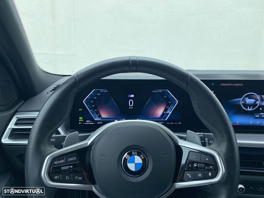 BMW 320 d Pack Desportivo M Auto — fotografia 6