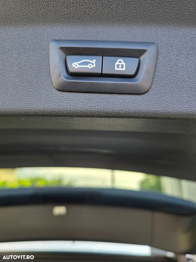 BMW X3 xDrive30e AT PHEV - 39