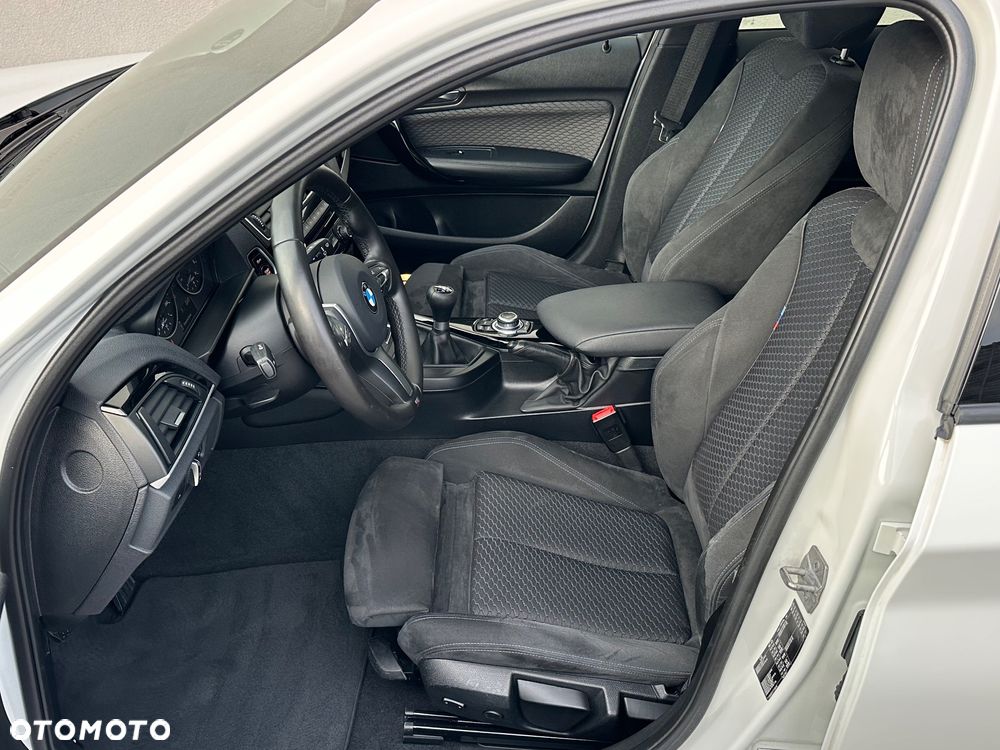 BMW Seria 1 120d M Sport - 18
