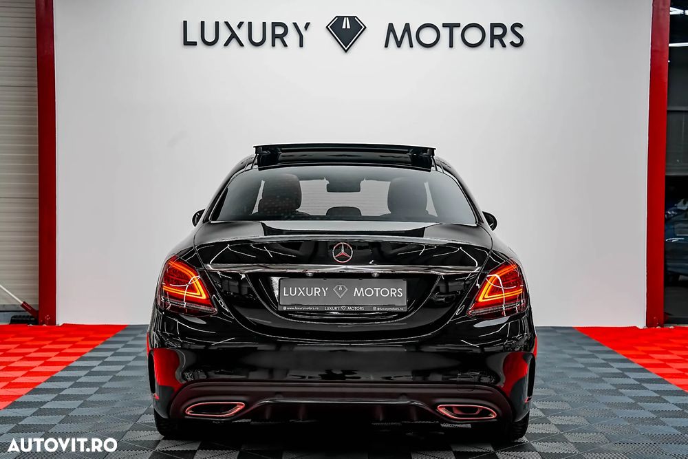 Mercedes-Benz C 300 9G-TRONIC AMG Line - 9