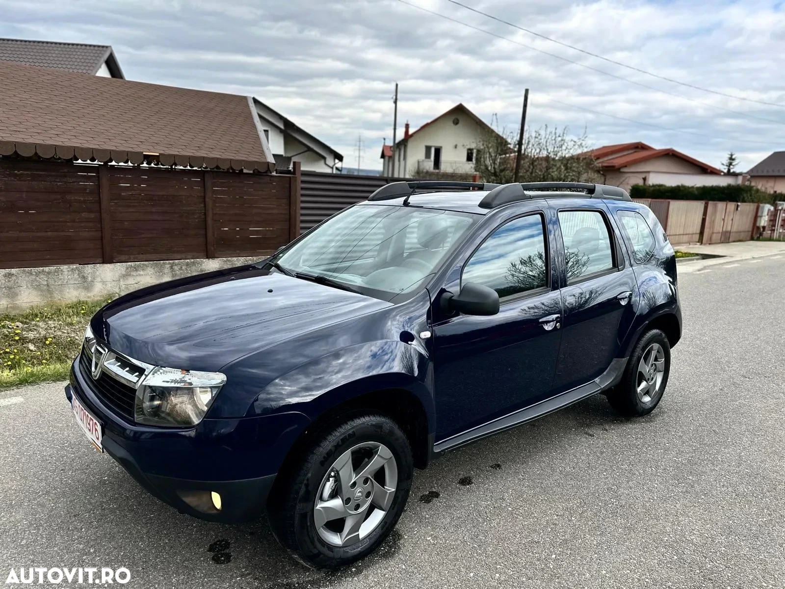 Dacia Duster 1.5 dCi 4x4 Laureate - 2