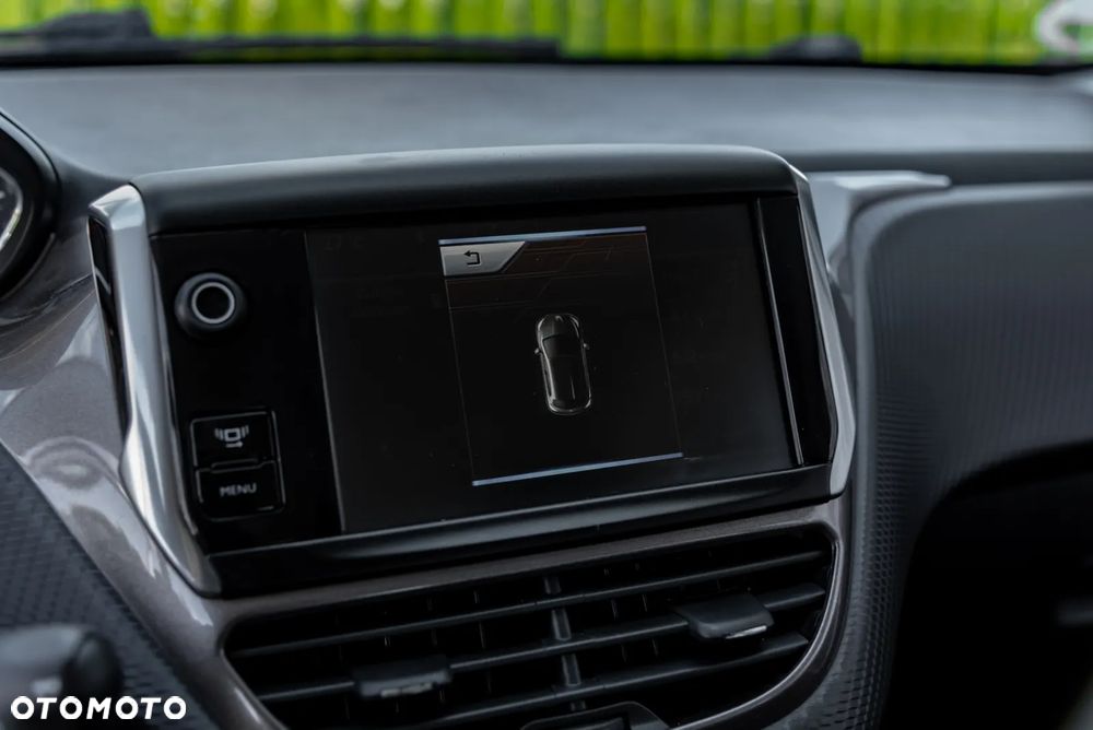 Peugeot 2008 PureTech 82 Active - 32