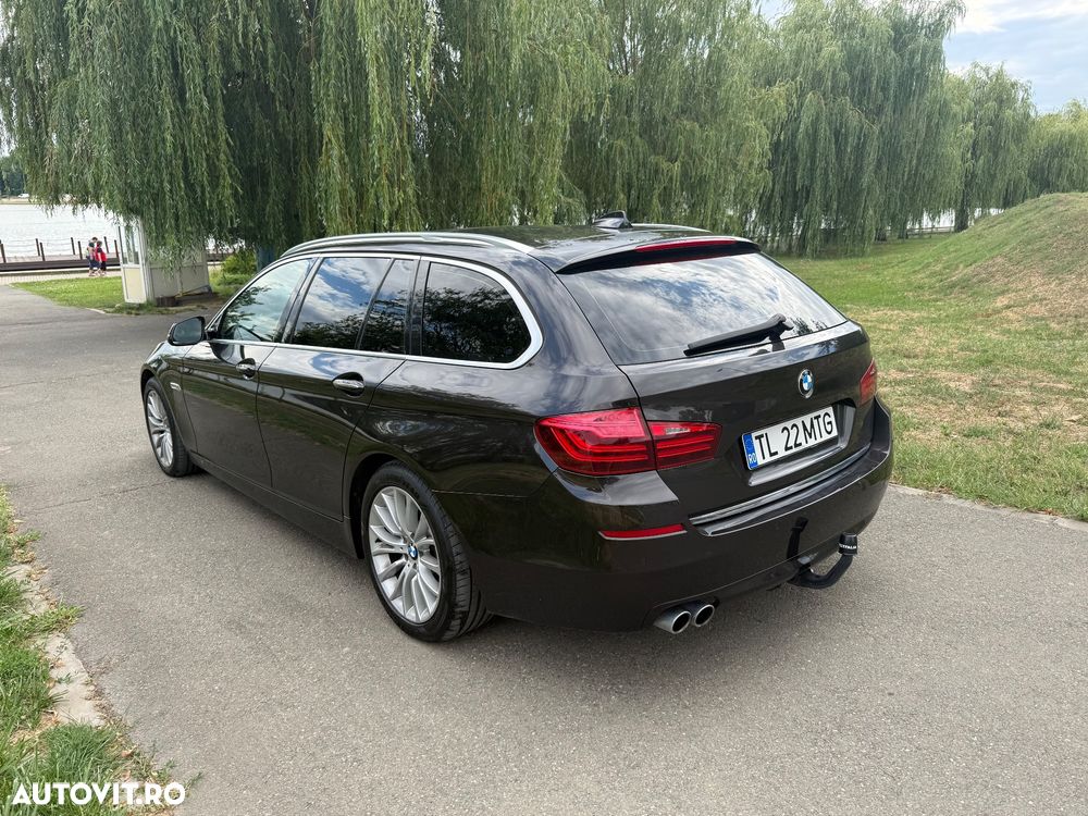 BMW Seria 5 520d xDrive - 4