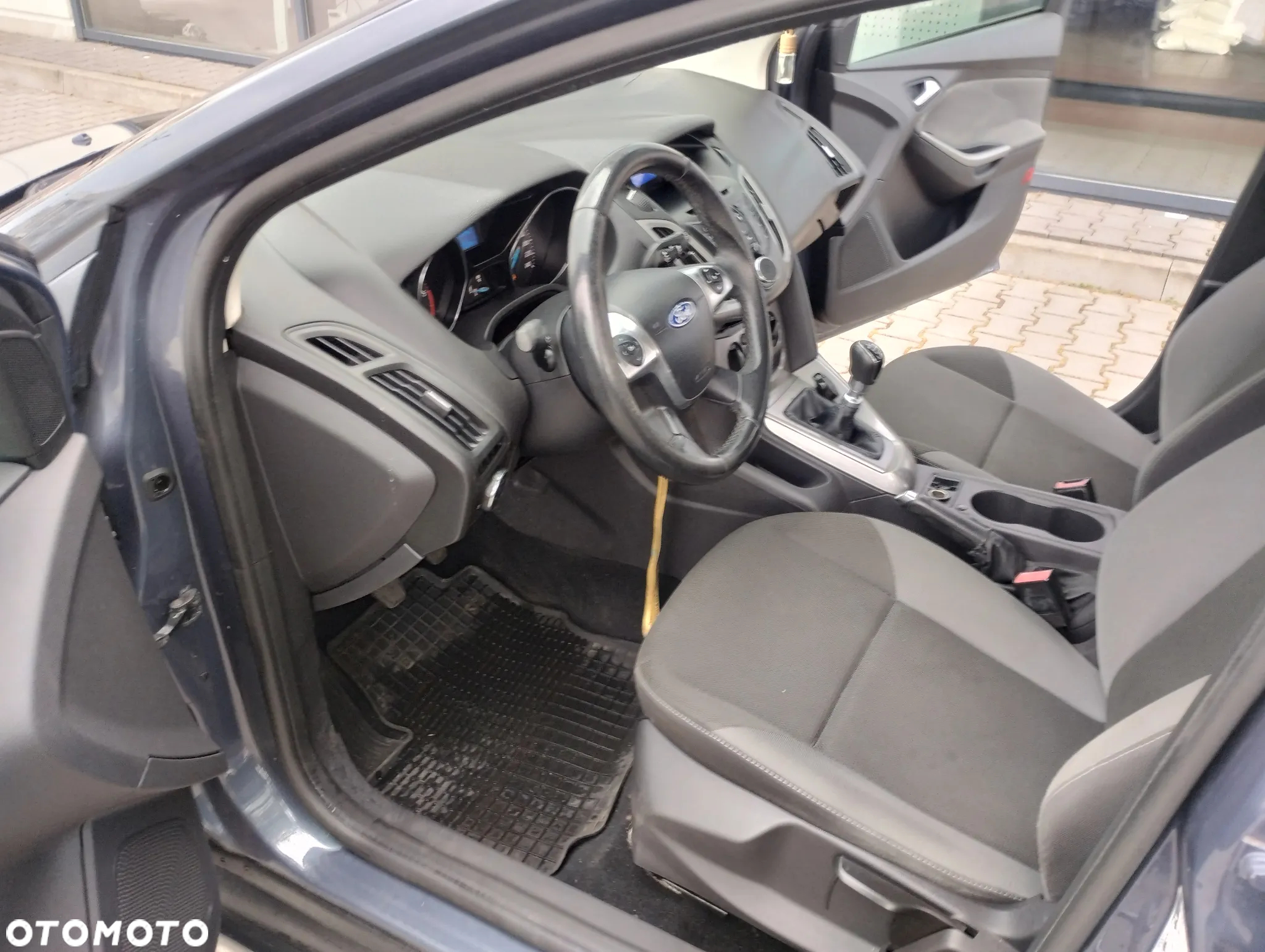 Ford Focus - 18