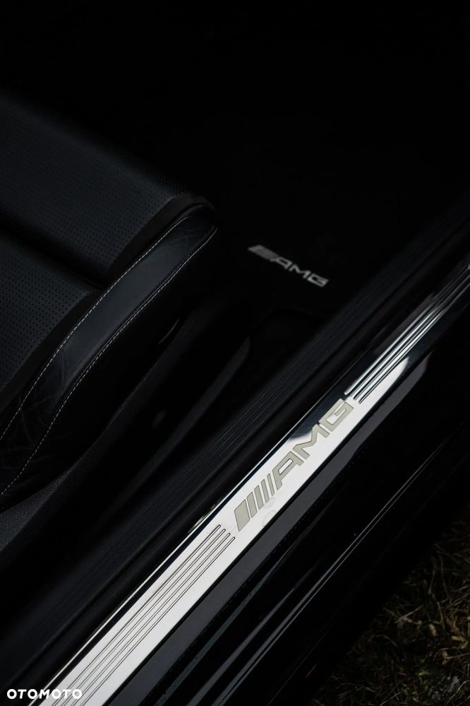 Mercedes-Benz Klasa C 63 AMG 9G-TRONIC - 16