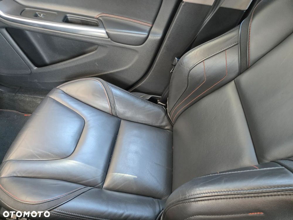 Volvo V60 D3 Geartronic Linje Business - 20