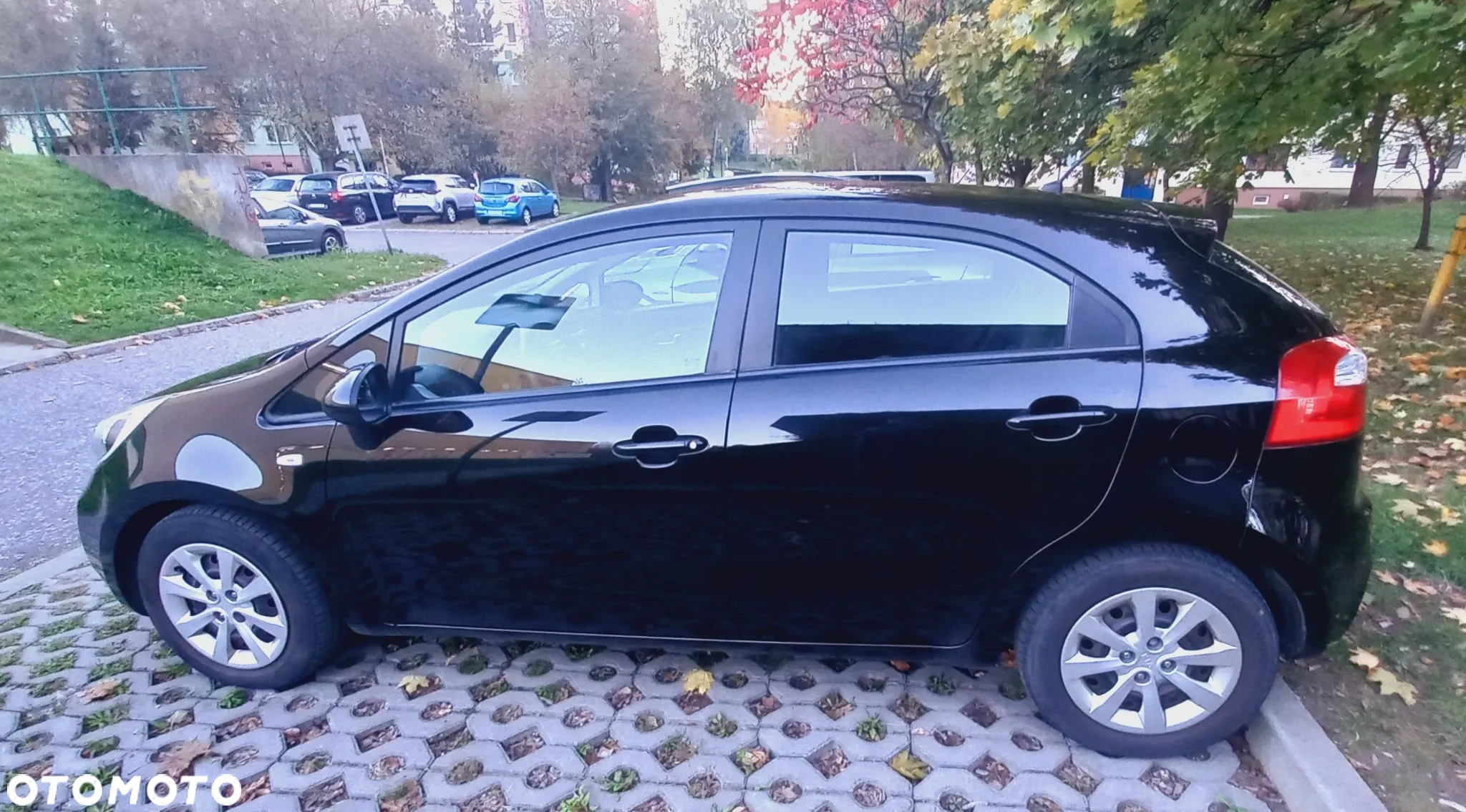 Kia Rio - 2