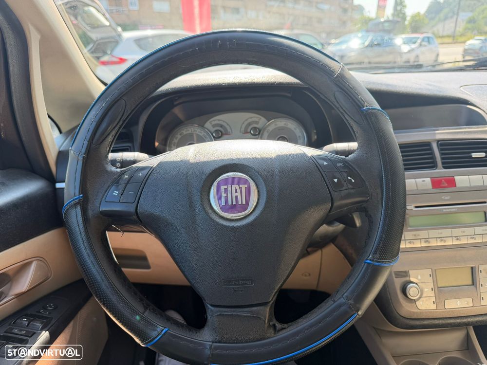 Fiat Linea 1.3 M-Jet Emotion - 15