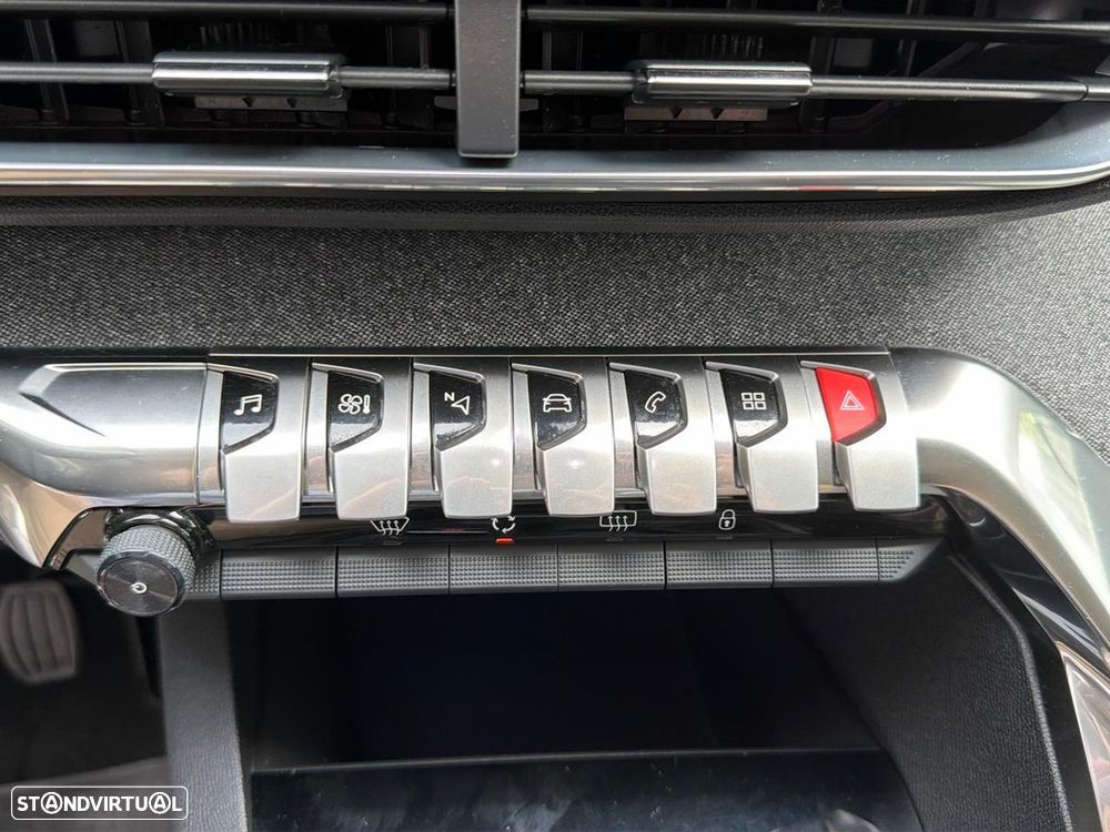 Peugeot 3008 1.2 PureTech Allure Pack - 15