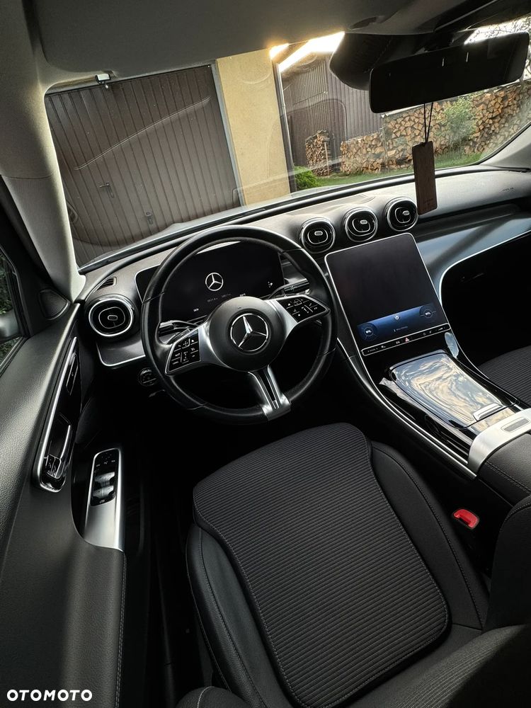 Mercedes-Benz Klasa C 180 9G-TRONIC Avantgarde - 12