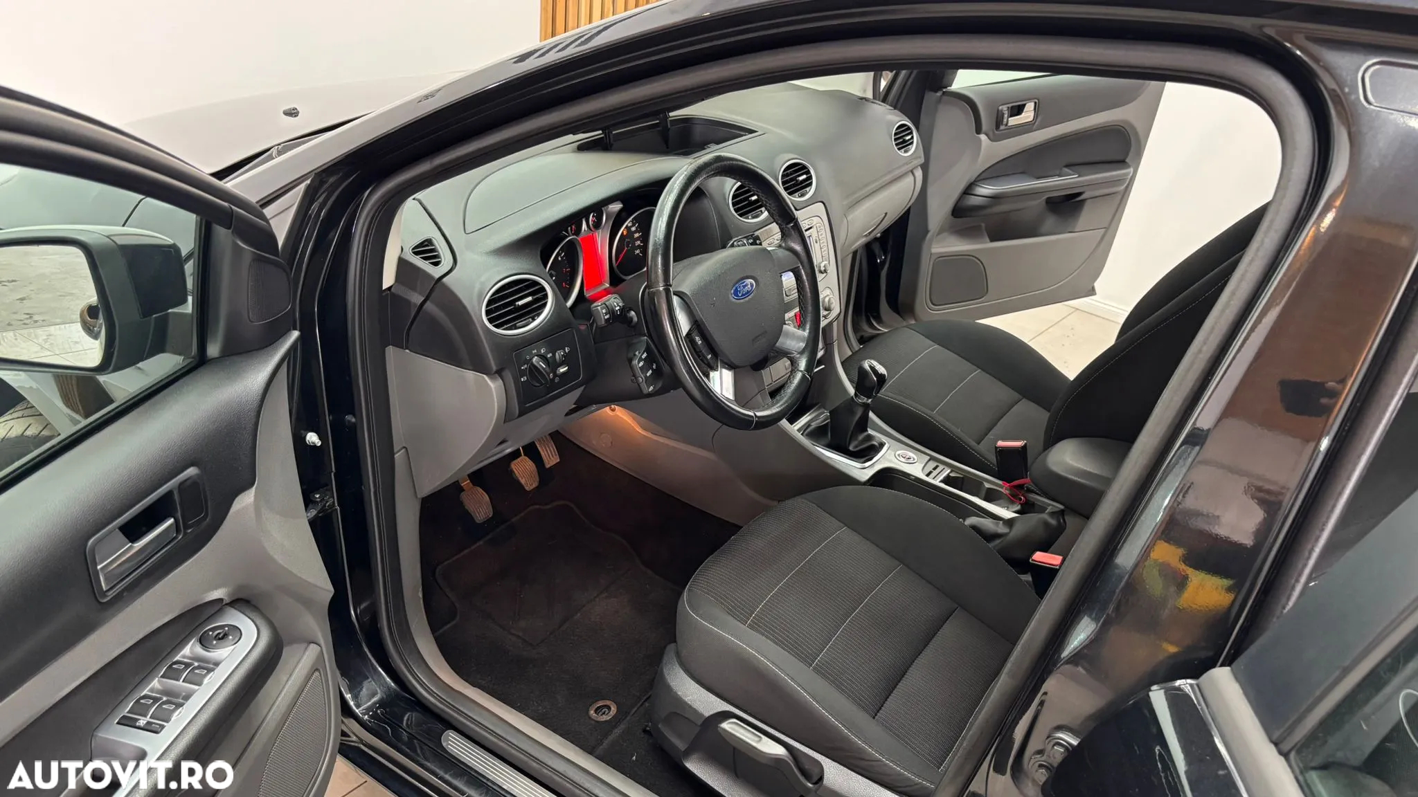 Ford Focus - 5