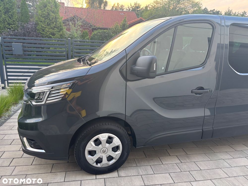 Renault Trafic - 10