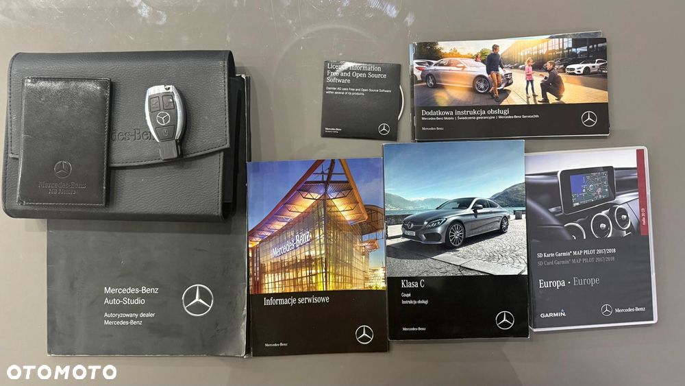 Mercedes-Benz Klasa C 300 9G-TRONIC - 18