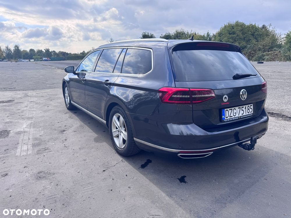 Volkswagen Passat 2.0 TDI SCR DSG Highline - 6