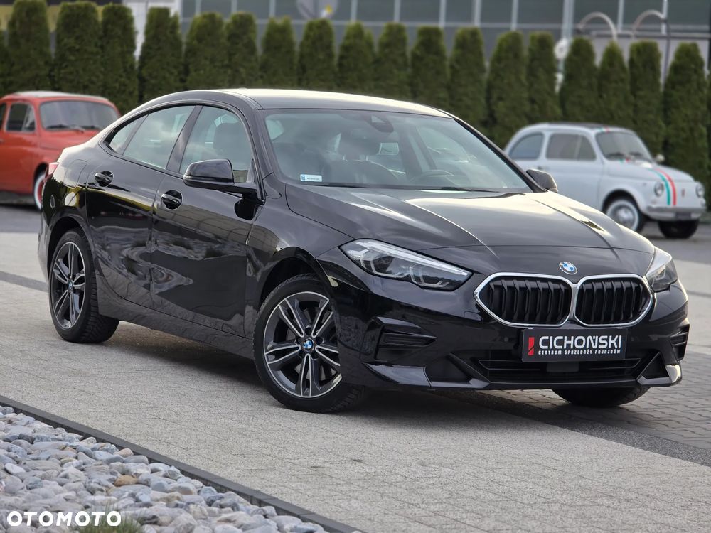 BMW Seria 2 220d xDrive Sport Line sport - 28