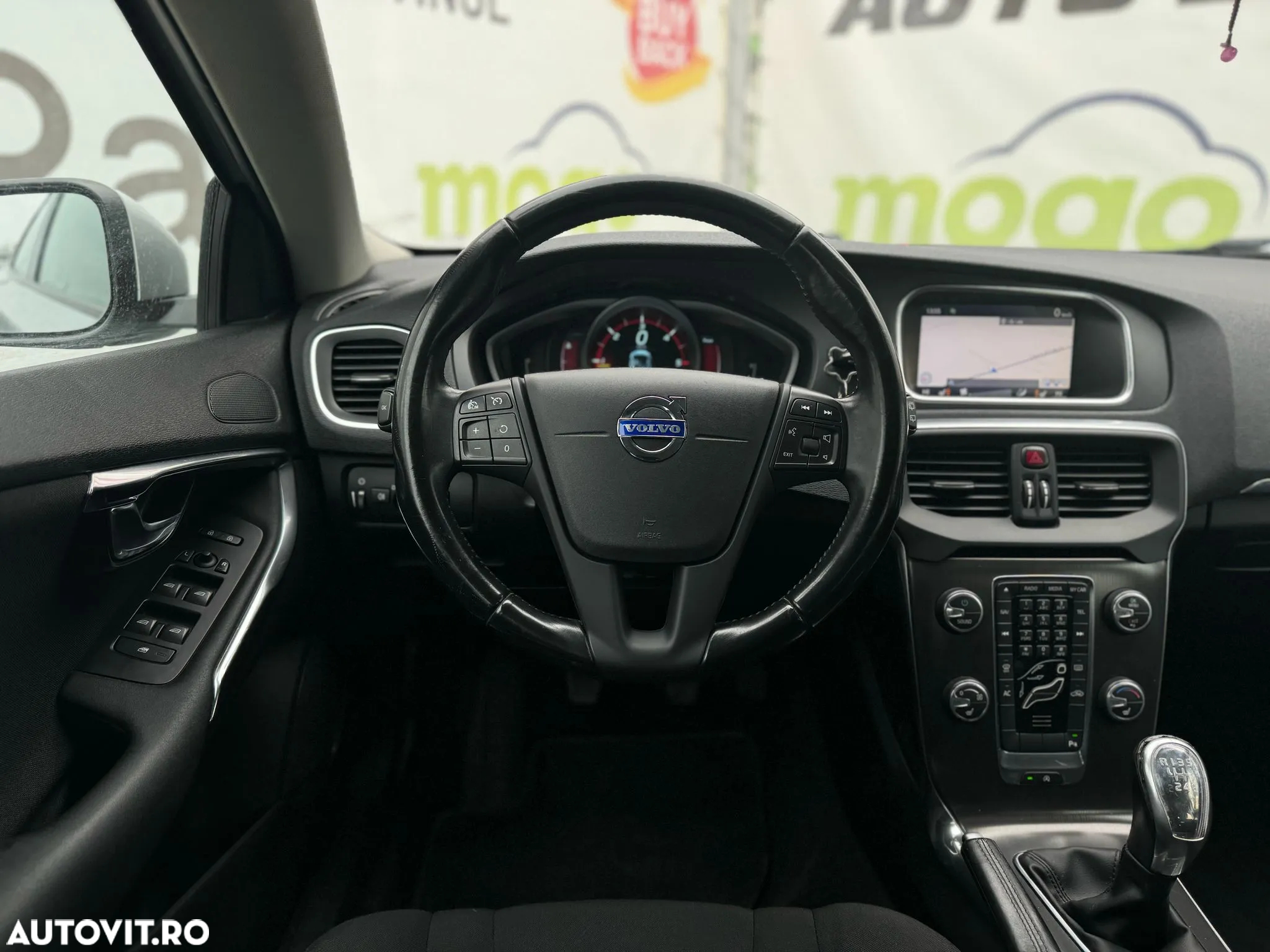 Volvo V40 D2 - 29