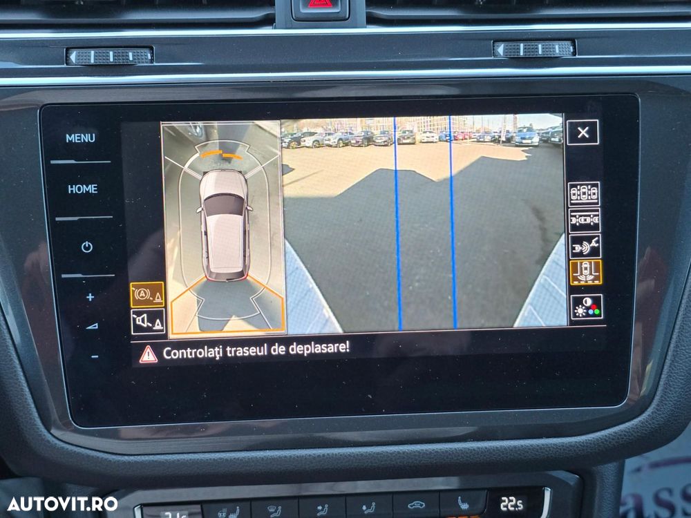 Volkswagen Tiguan - 32