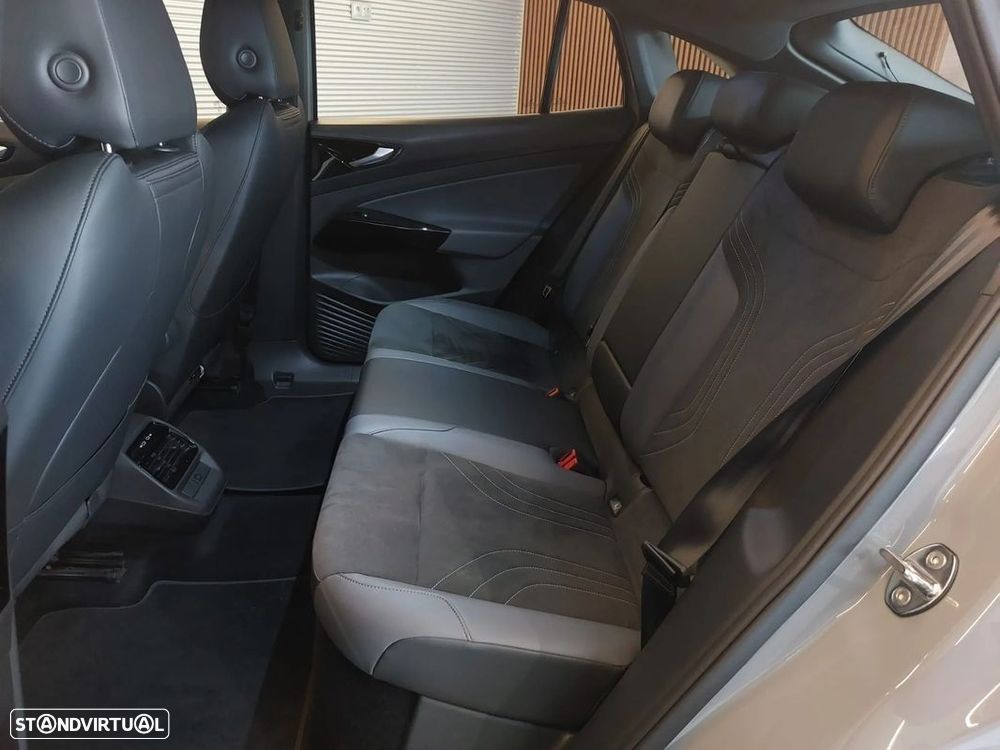 VW ID.5 77 kWh 1st Edition - 10