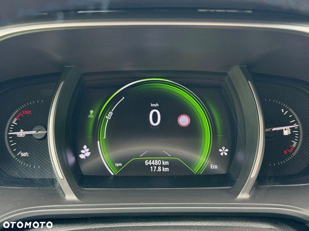 Renault Megane TCe 140 GPF GT LINE - 26