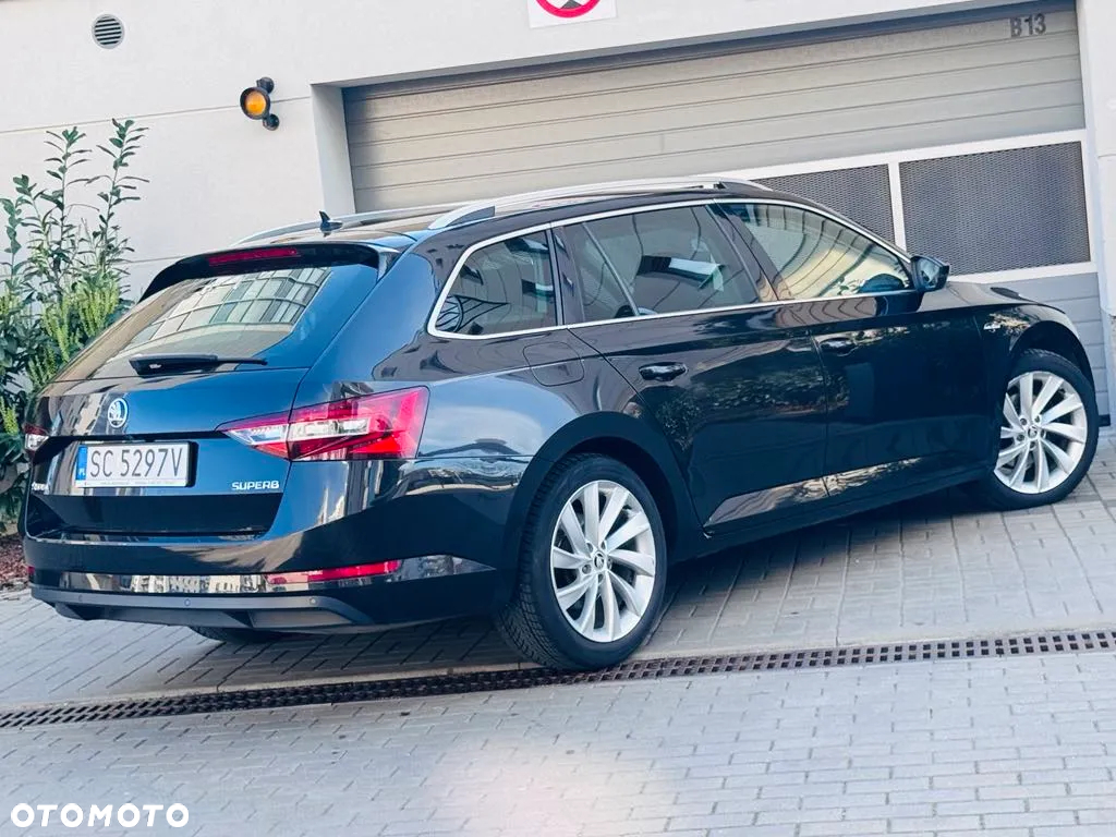 Skoda Superb 2.0 TDI L&K DSG - 15