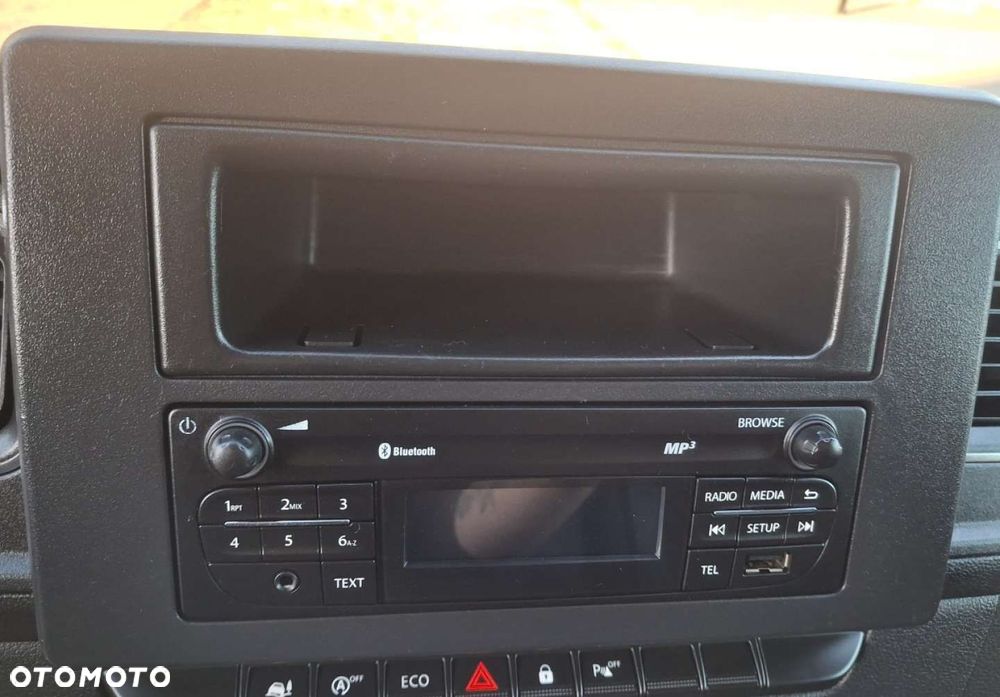 Renault Master - 18