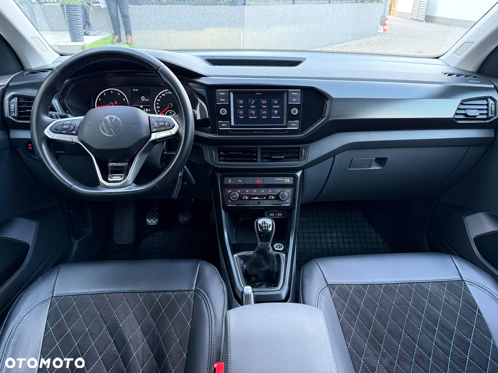 Volkswagen T-Cross - 8