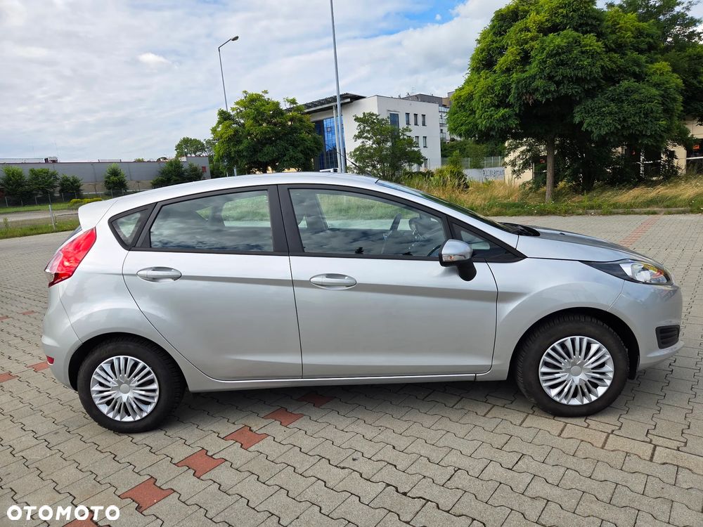 Ford Fiesta 1.25 Titanium EU6 - 5
