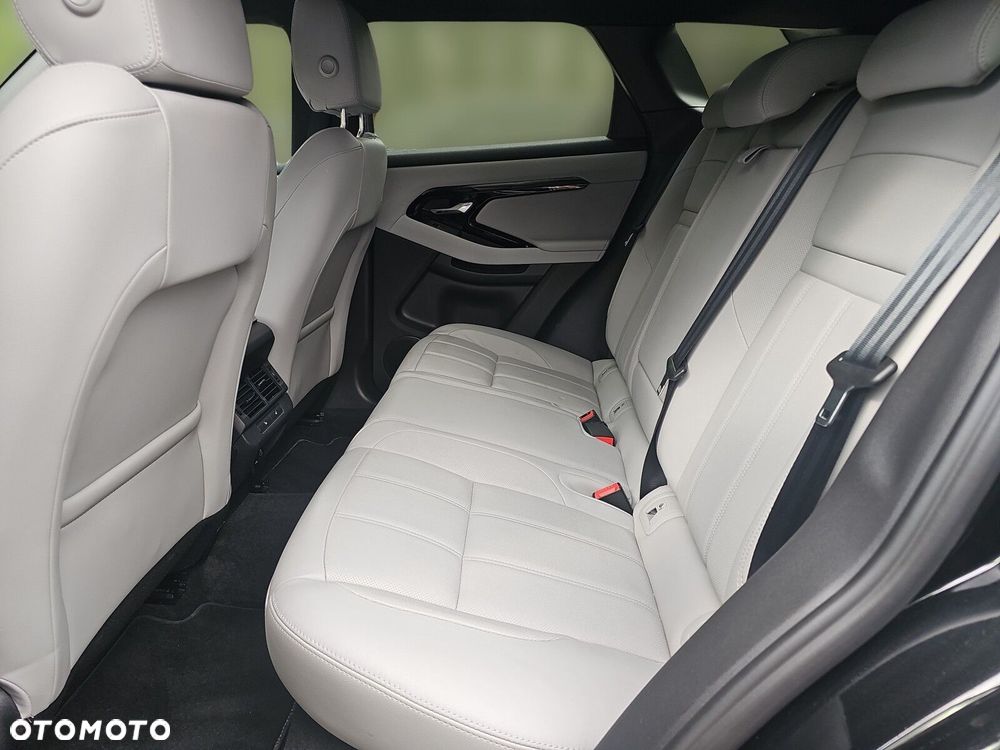Land Rover Range Rover Evoque - 16
