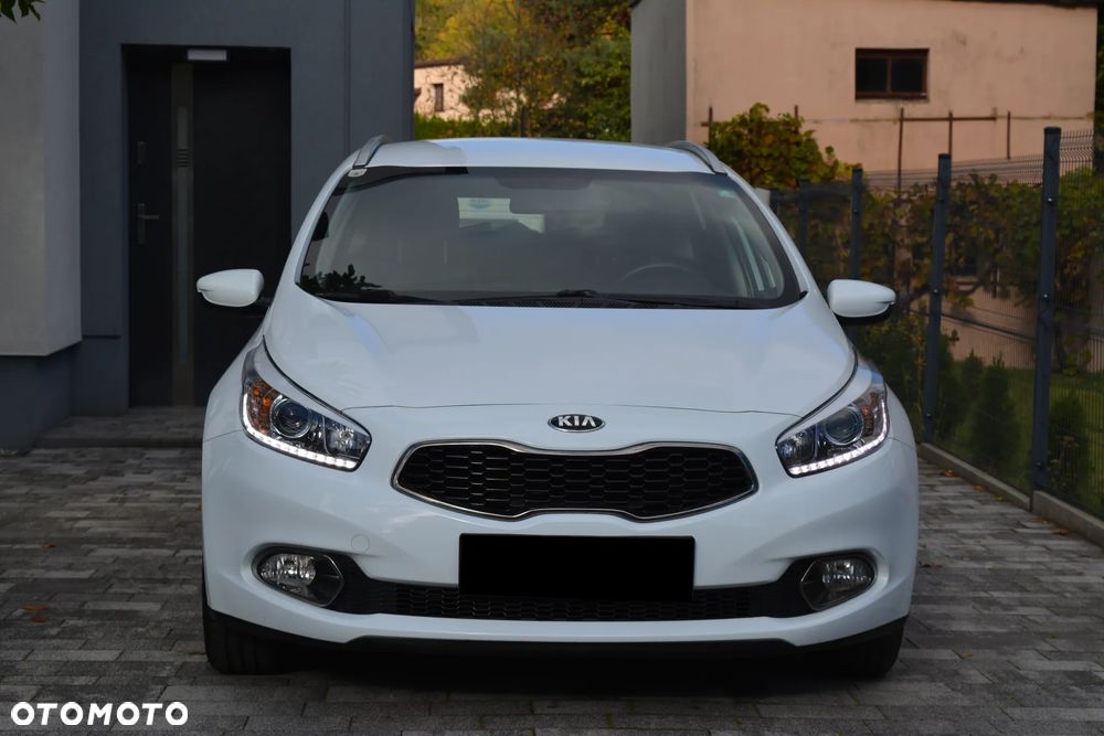 Kia Ceed 2014 photo 2