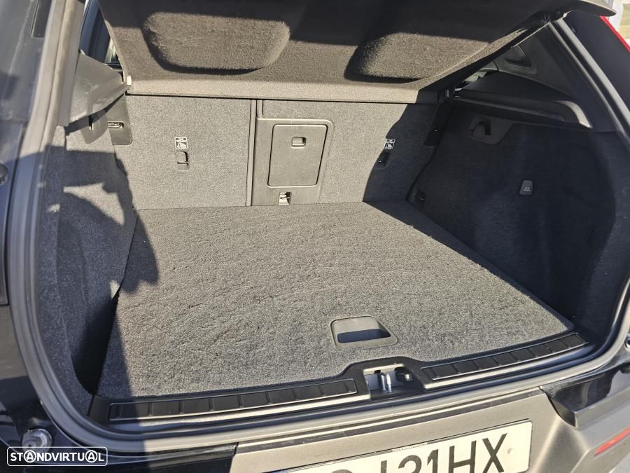 Volvo XC 40 1.5 T4 PHEV Core - 12