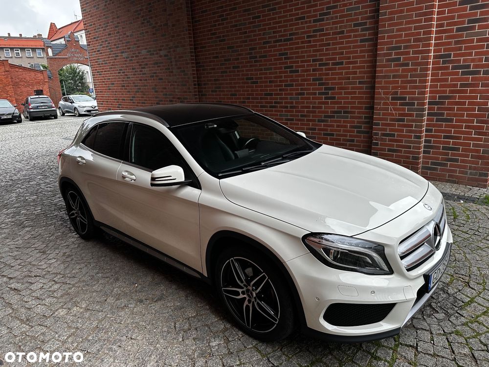 Mercedes-Benz GLA 200 (CDI) d 4-Matic - 37