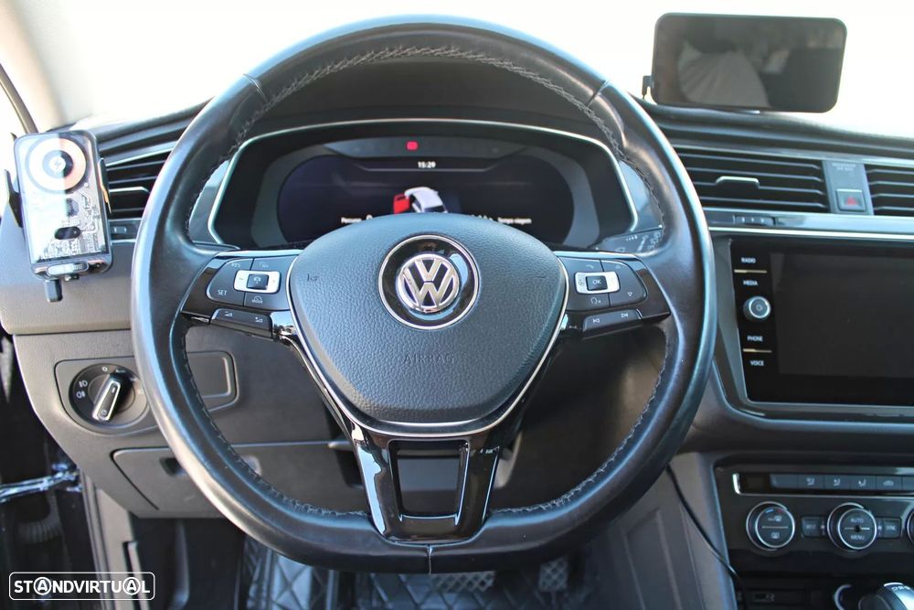 VW Tiguan Allspace 2.0 TDI High.DSG 4Motion - 20