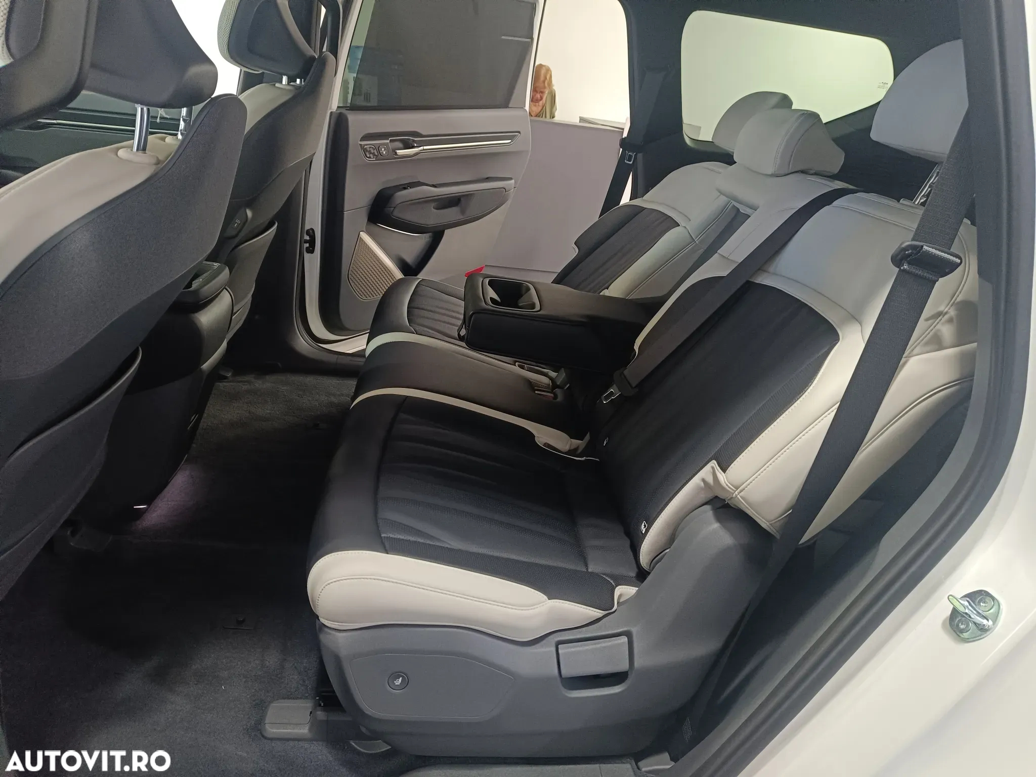 Kia EV9 - 24