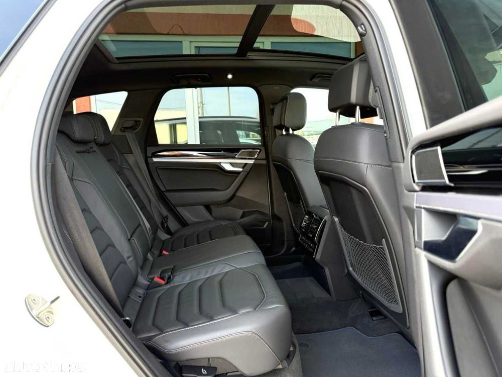 VOLKSWAGEN Touareg 2022 — imagine 19