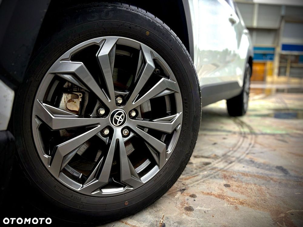 Toyota RAV4 - 4