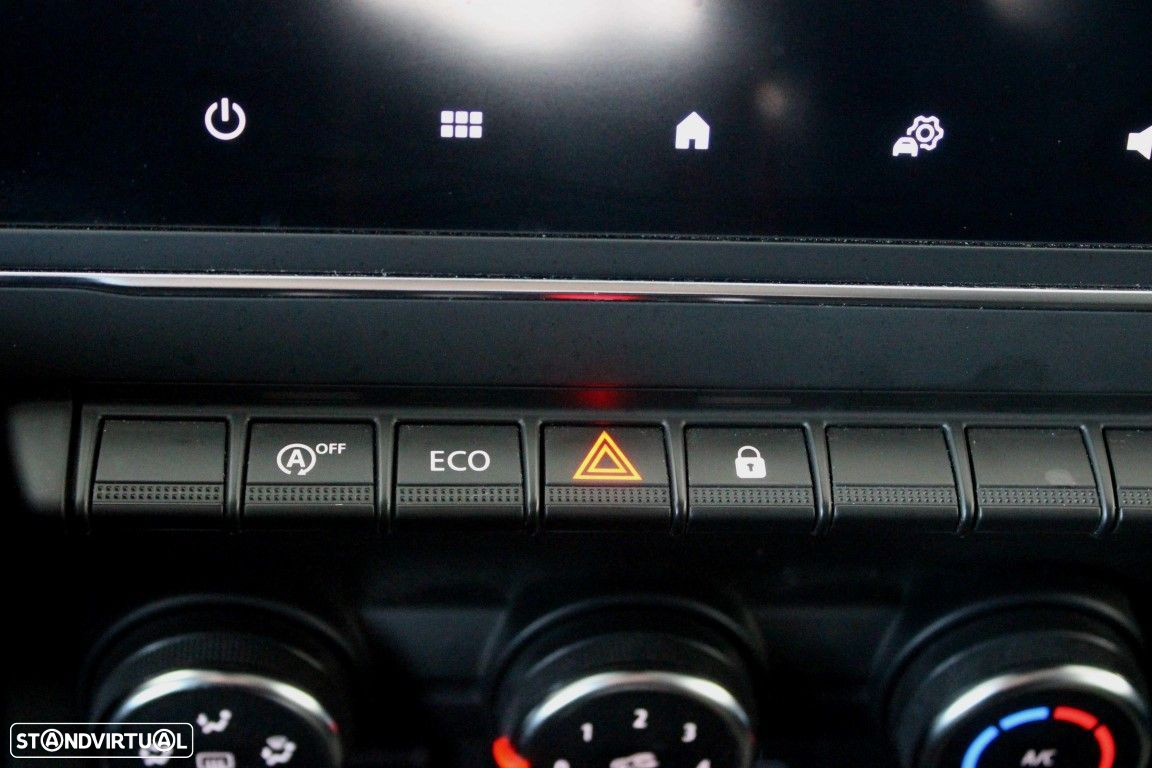 Renault Clio - 25