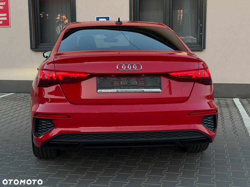 Audi A3 Limousine 35 TFSI S tronic S line - 35