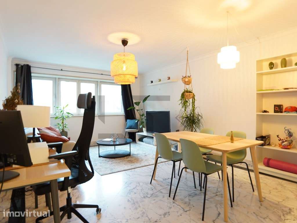 Apartamento T1 com Garagem para Arrendamento junto ao Saldanha, Lisboa - Grande imagem: 3/26