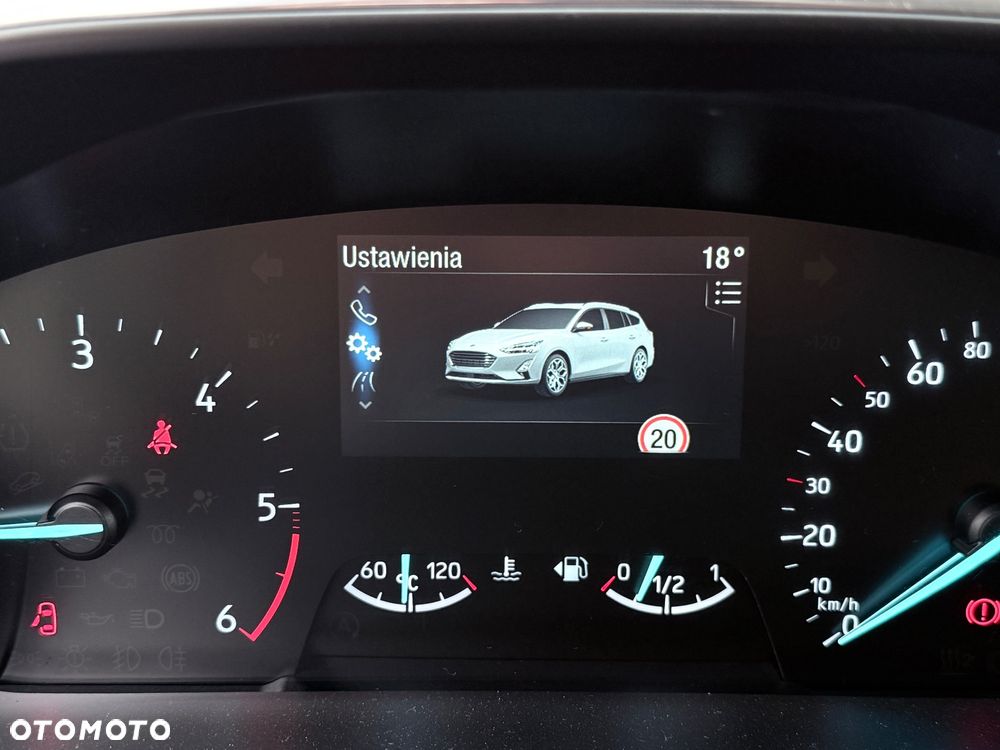 Ford Focus 2.0 EcoBlue Titanium Business - 9