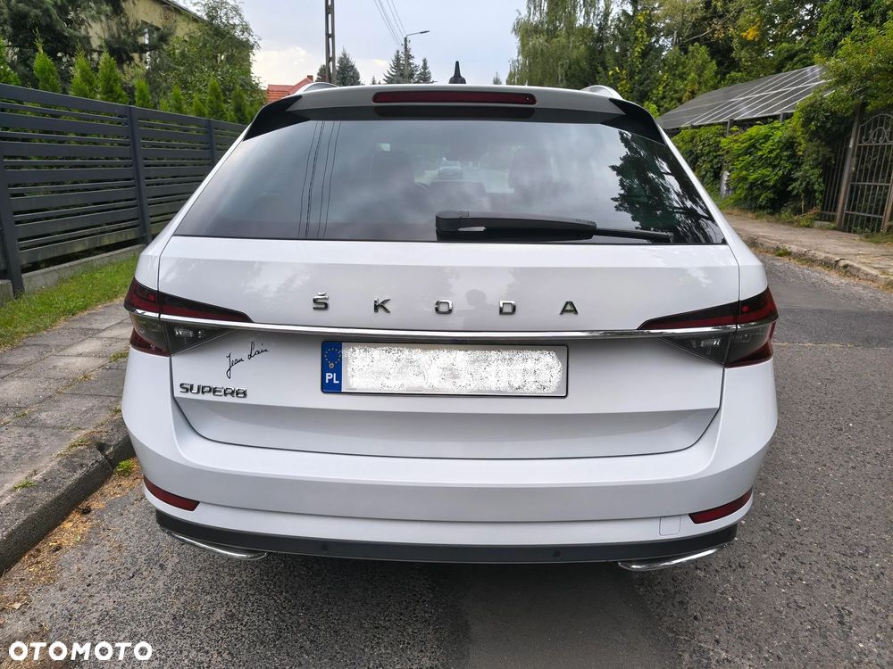 Skoda Superb 2.0 TDI DSG L&K - 6