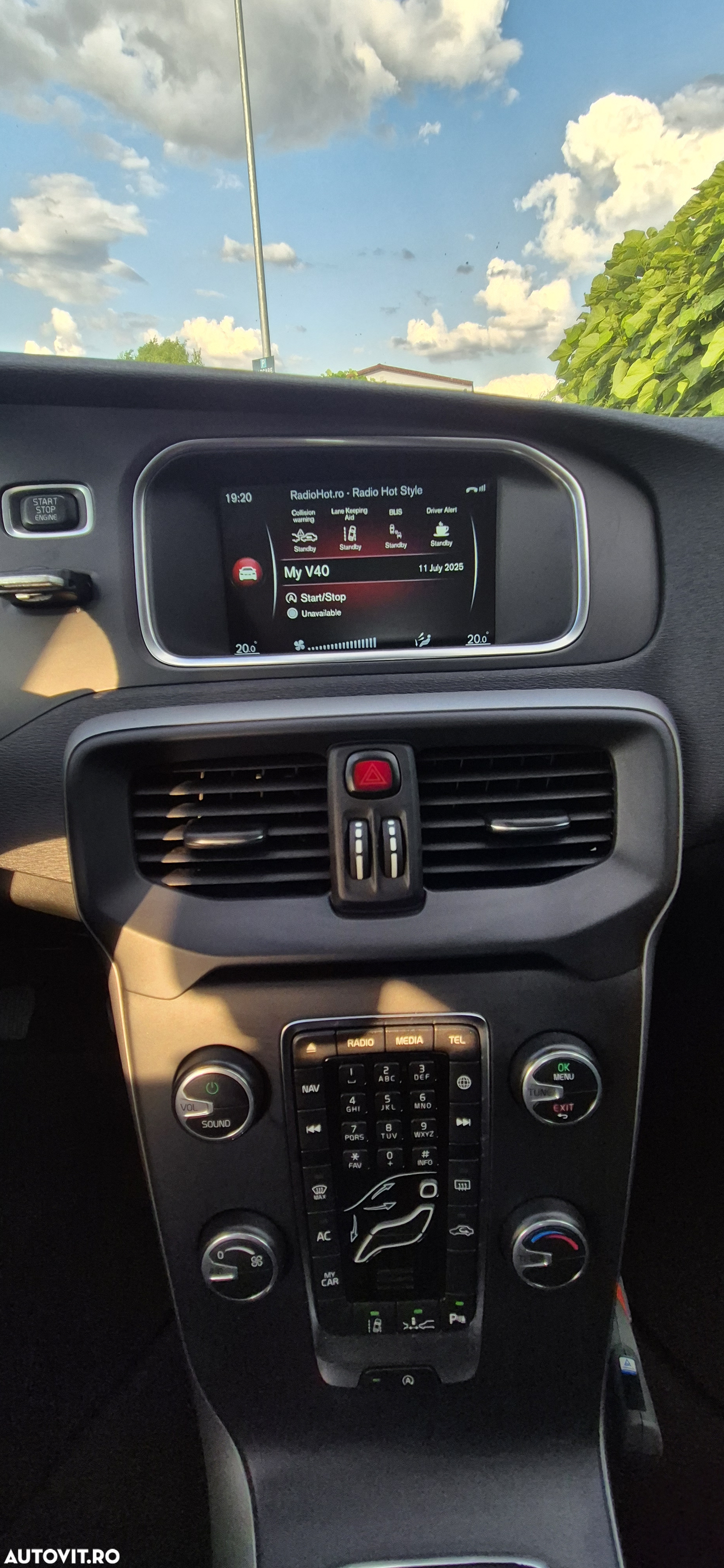 Volvo V40 D2 94g Kinetic - 19