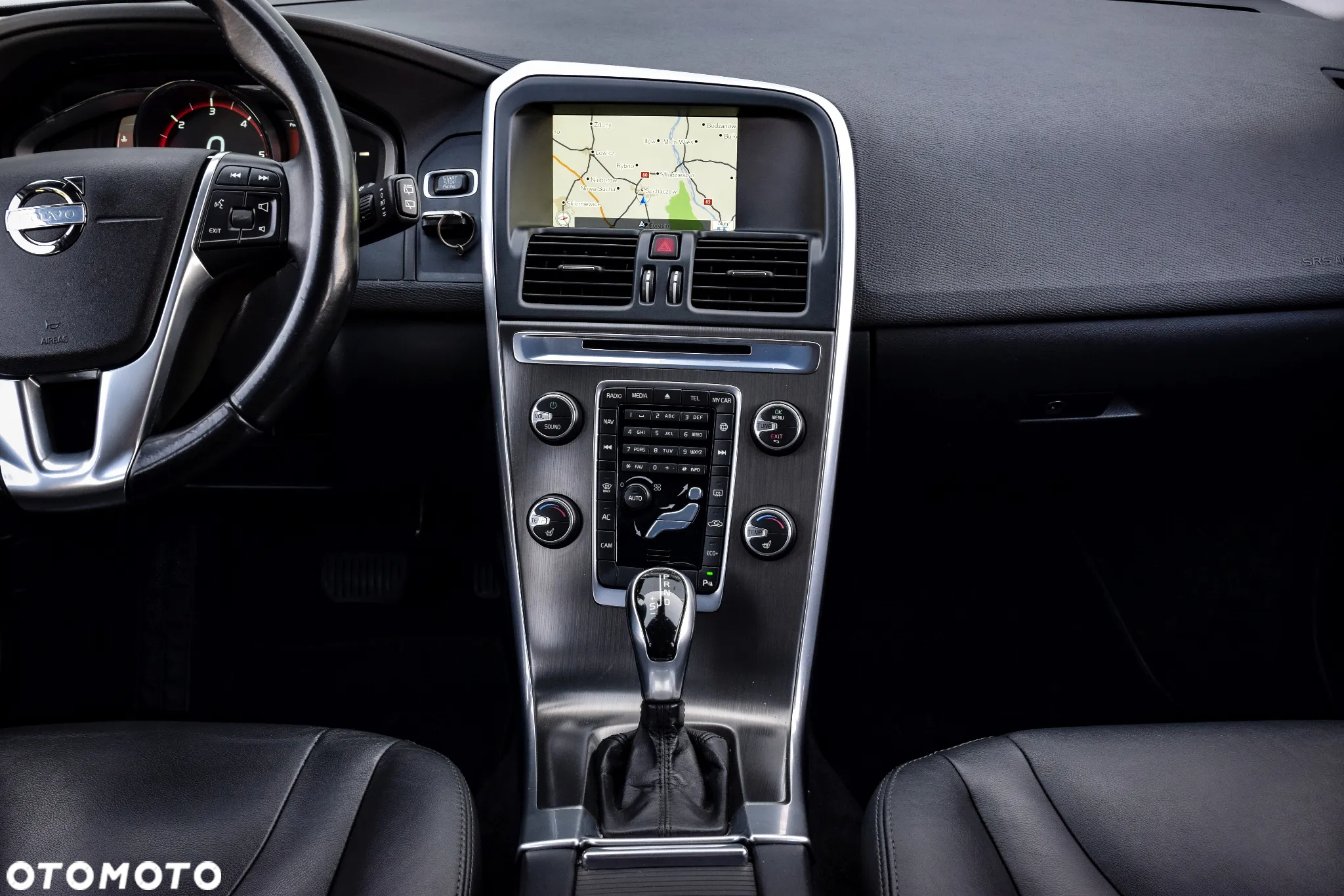 Volvo XC 60 D4 Geartronic Summum - 29