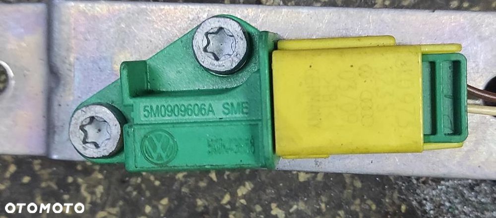 CZUJNIK UDERZENIOWY VW TOURAN GOLF AUDI SEAT SKODA 5M0909606A WYSYŁKA !!!! - 1