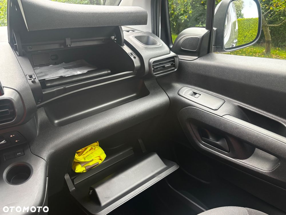 Toyota Proace City - 13