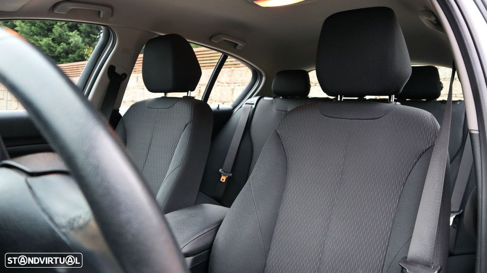 BMW 116 d EDynamics Advantage - 13